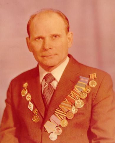 Валов Николай Дмитриевич