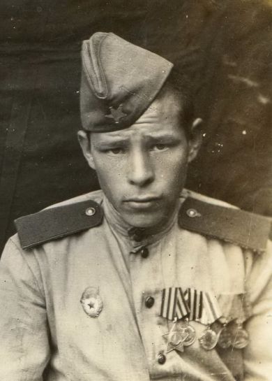 Степанов Алексей Павлович (18.10.1924 – 25.01.2006)
