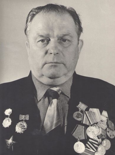 Азов Сергей Егорович