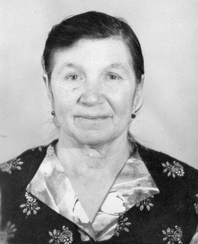 Пересторонина (Хомякова) Анна Архиповна