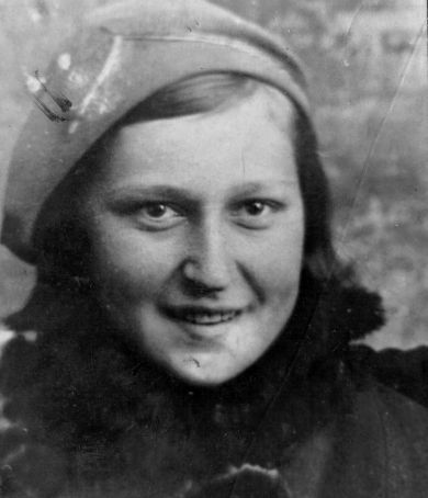 Бугримова Елена
