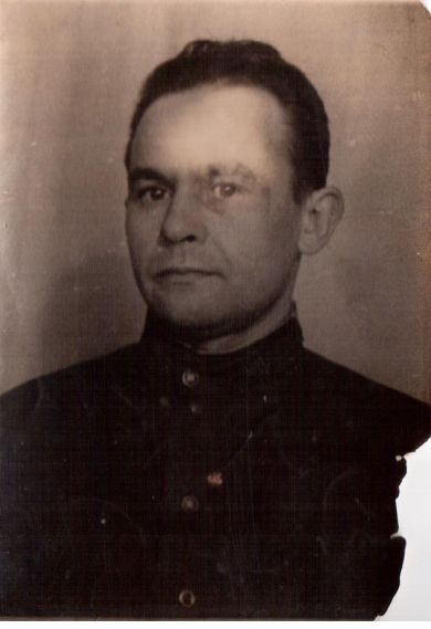 Аксёнов Василий Иванович