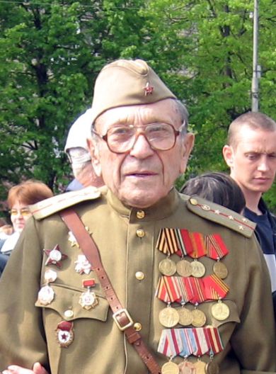 Петров Александр Иванович