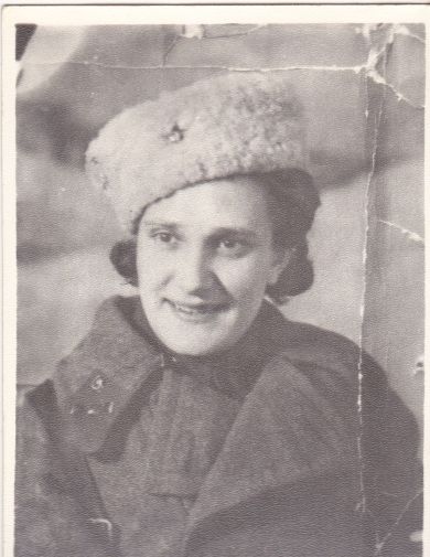 Квашнина (Царькова) Мария Емельяновна