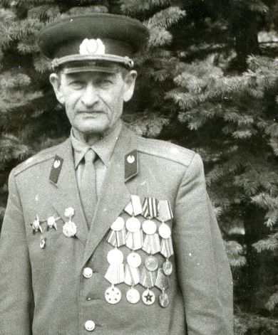 Кулаков Александр Яковлевич