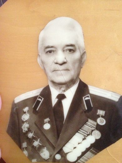 Лазаров Александр Бибоевич