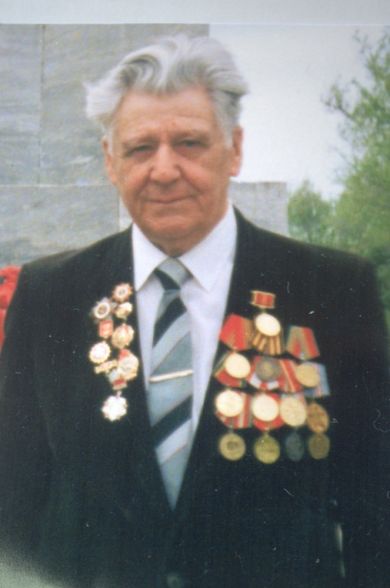 Тахтаров Зинюр (Александр) Сергеевич