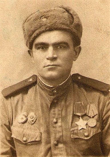 Емельянов Павел Егорович