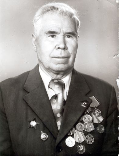 Деревянченко-Костюченко Артём Алексеевич