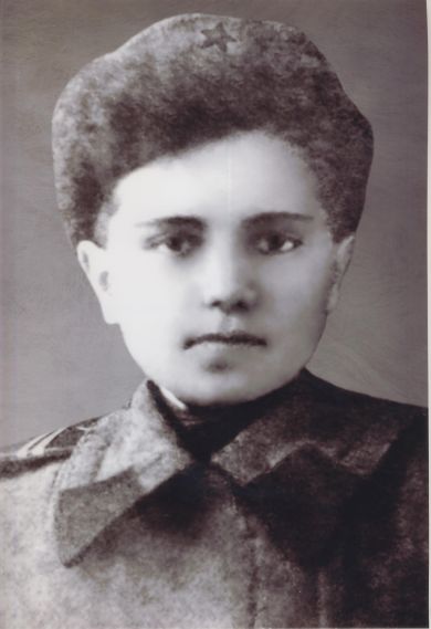 Глоткова (Карпова) Александра Петровна
