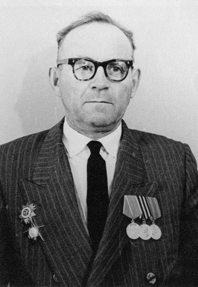 Карлов Николай Васильевич 