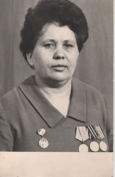 Аверкова Нина Дмитриевна