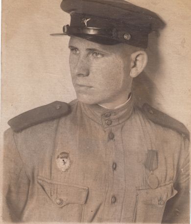 ИВАНОВ Михаил Андреевич