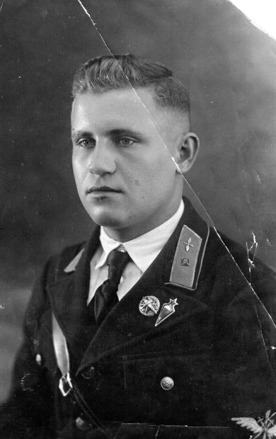 Петров Дмитрий Андреевич