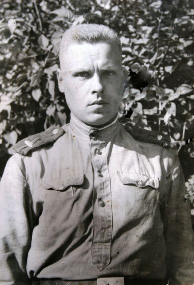 Токмаков Александр