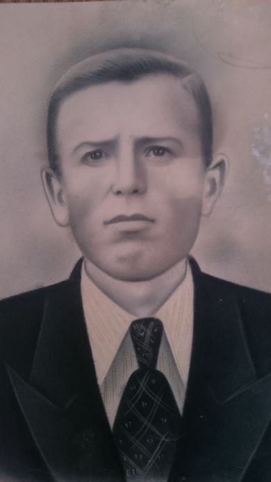 Божков Максим Исакович