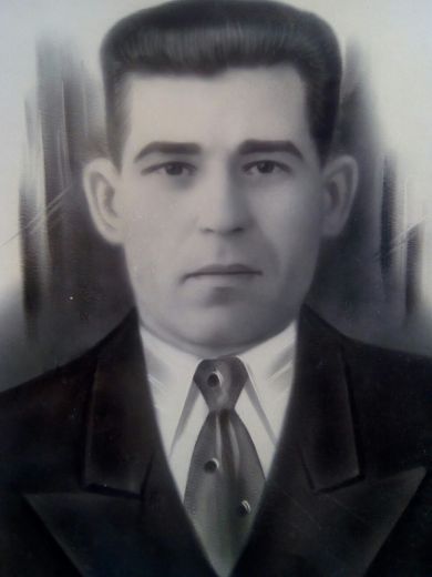 Ергаев Алексей ........