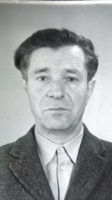 Сухарев Пётр Васильевич