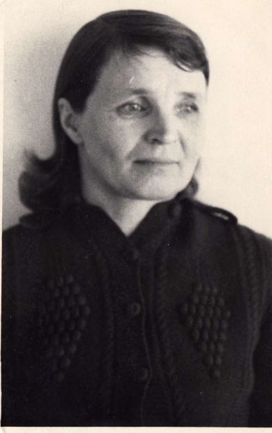 Костарева (Караваева) Лидия Ивановна