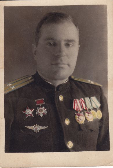 Лунин, Константин