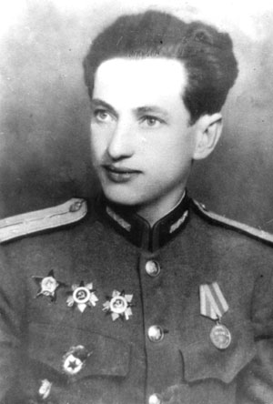 МЕНЕС Анатолий Григорьевич
