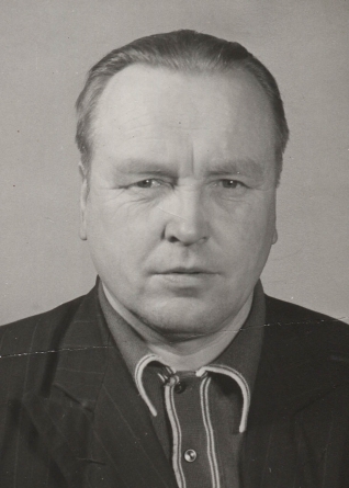 Жаров Петр Васильевич