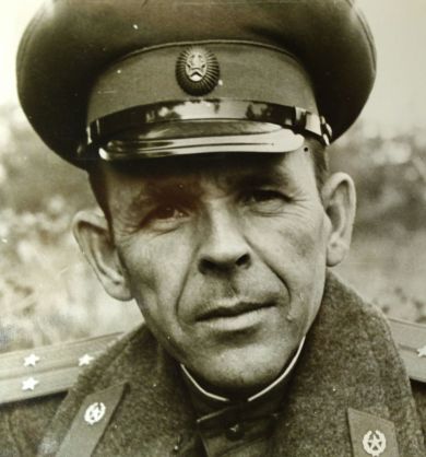 Комаров Дмитрий Лукич