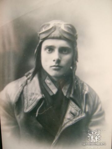 Петров Евгений