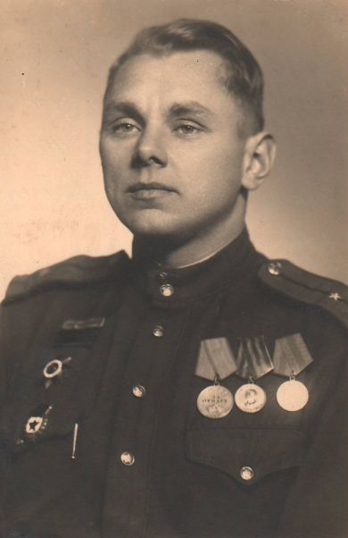Серов Виктор Иванович