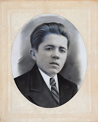 Лазарев Александр Лазаревич