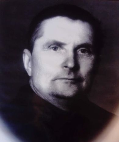 Маслов Емельян