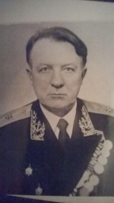 Александров Александр Дмитриевич