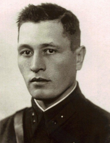 Комолов Александр Яковлевич