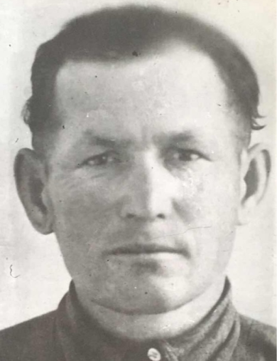 Адяков Иван Артемьевич