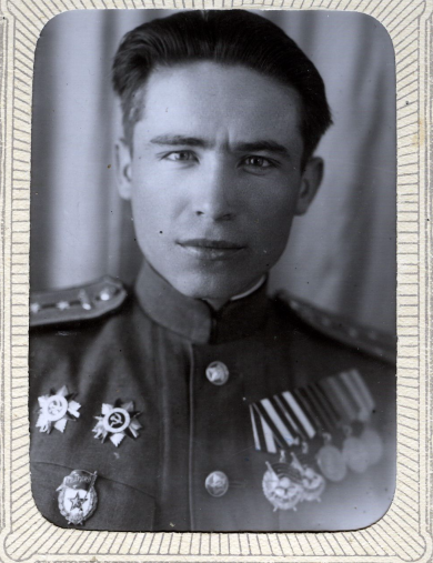 Игнатенко Иван Титович