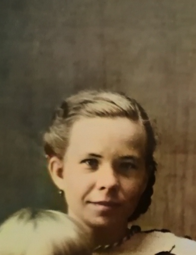 Микова (Нифукова) Клавдия Васильевна