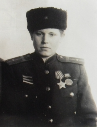 Николаева(Власова) Анна Фёдоровна