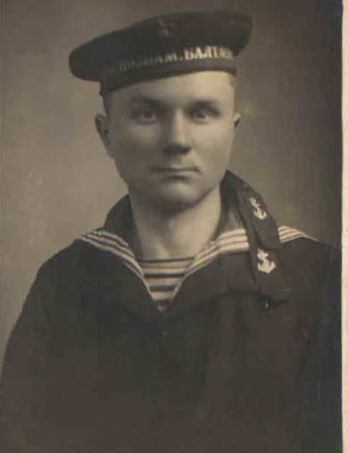 Петров Евгений Иванович
