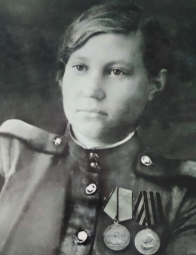Голубева (Паташова) Надежда Петровна
