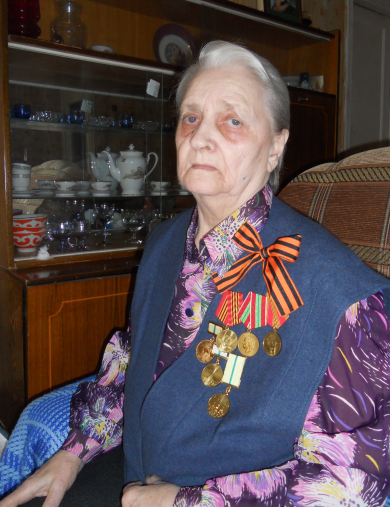 Михайлова (Сергеева) Майя Сергеевна