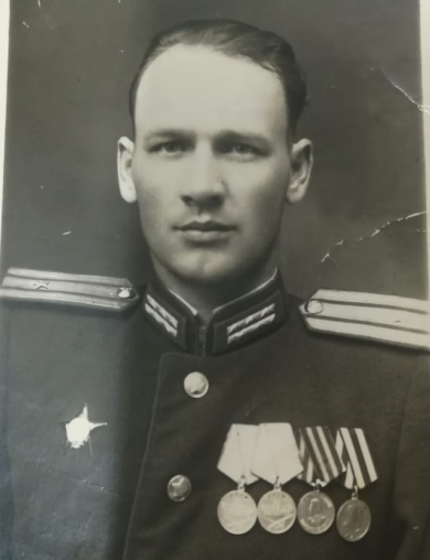 Бураков Иван Дмитриевич