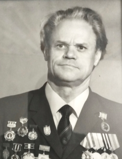 Петров Михаил Петрович