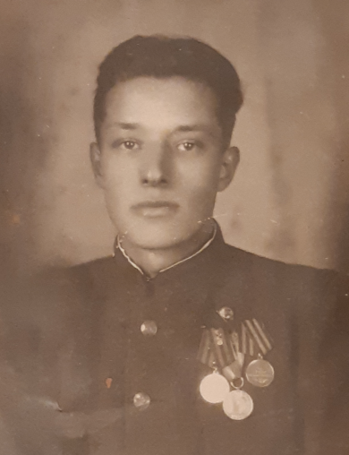 Лесников Михаил Андреевич