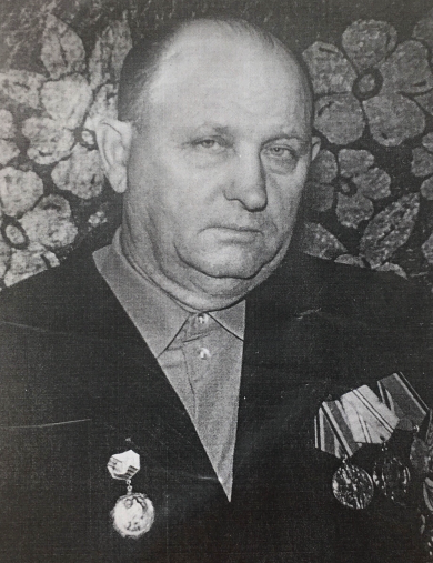 Назаренко Иван Елизарович