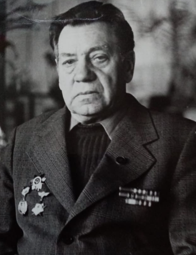 Максимов Анатолий Алексеевич
