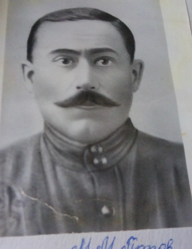 Попов Михаил Максимович