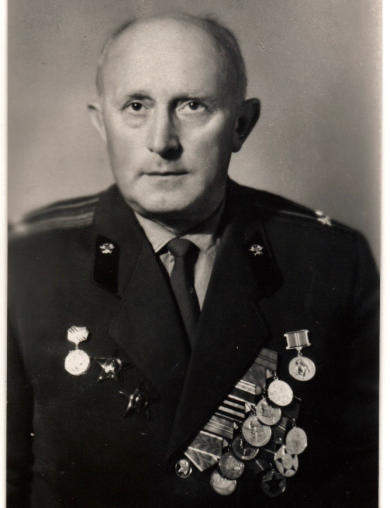 Овчинников Евгений Евдокимович