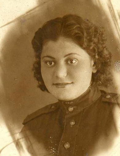 Сазонова Вера Дмитриевна