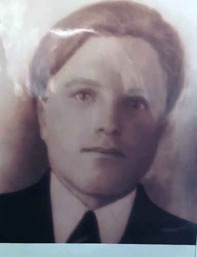 Овчинников Илья Яковлевич