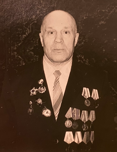 Петров Иван Николаевич
